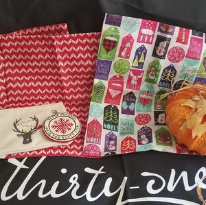 Thirty-One Holiday Christmad Pouches